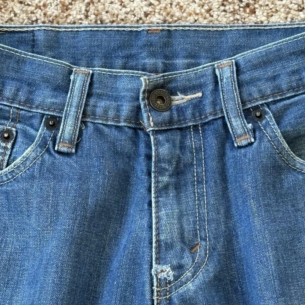 Levi's 514 Slim Straight Jeans Men 31x30 Medium Wash Cotton Zip‎ Fly Pockets